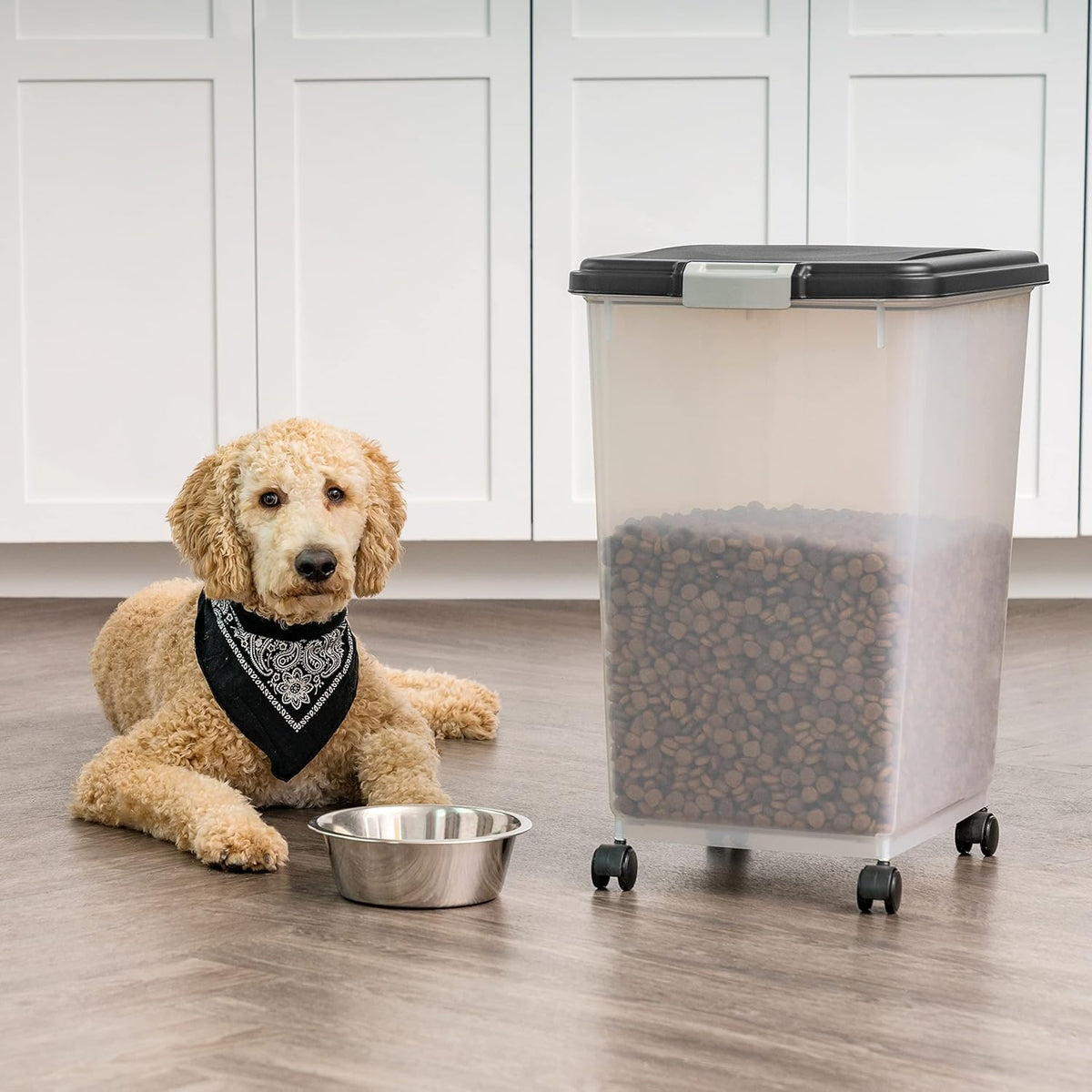 IRIS USA Dog Food Storage Container, Airtight, 30 lb Capacity, Wheels