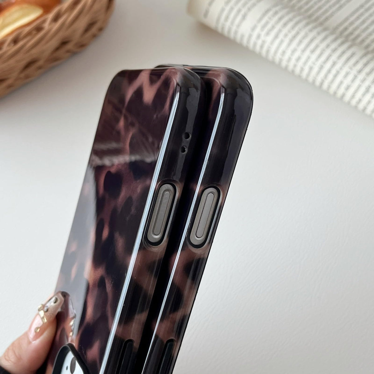 Longlayss Compatible with iPhone 15 Pro Case Tortoise Shell Phone Case
