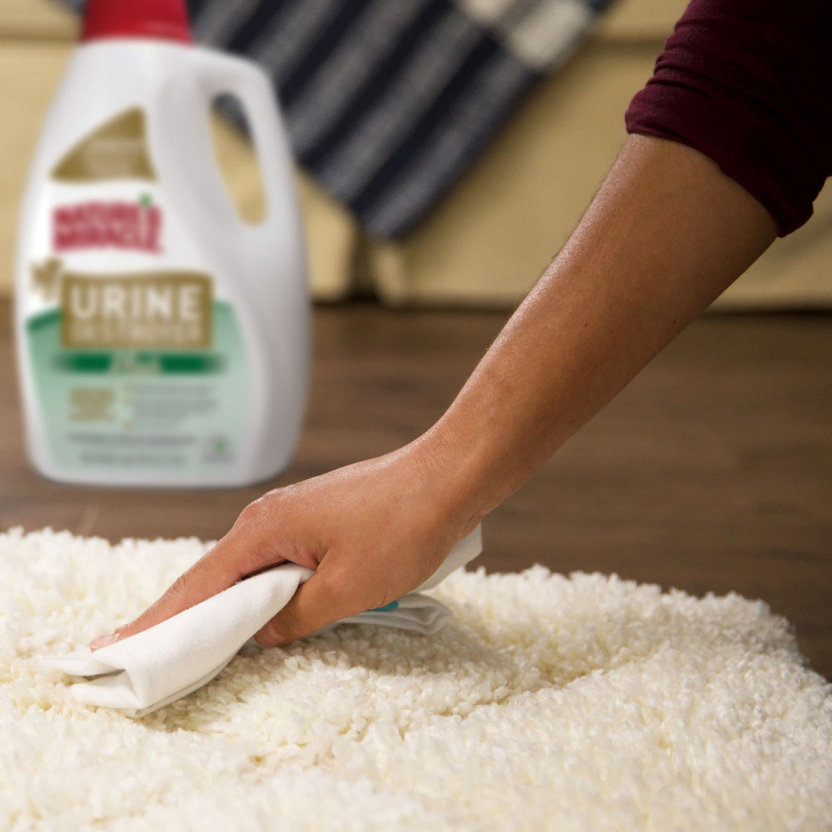 Nature's Miracle Dog Urine Destroyer Plus, Enzymatic Cleaner, 32 oz