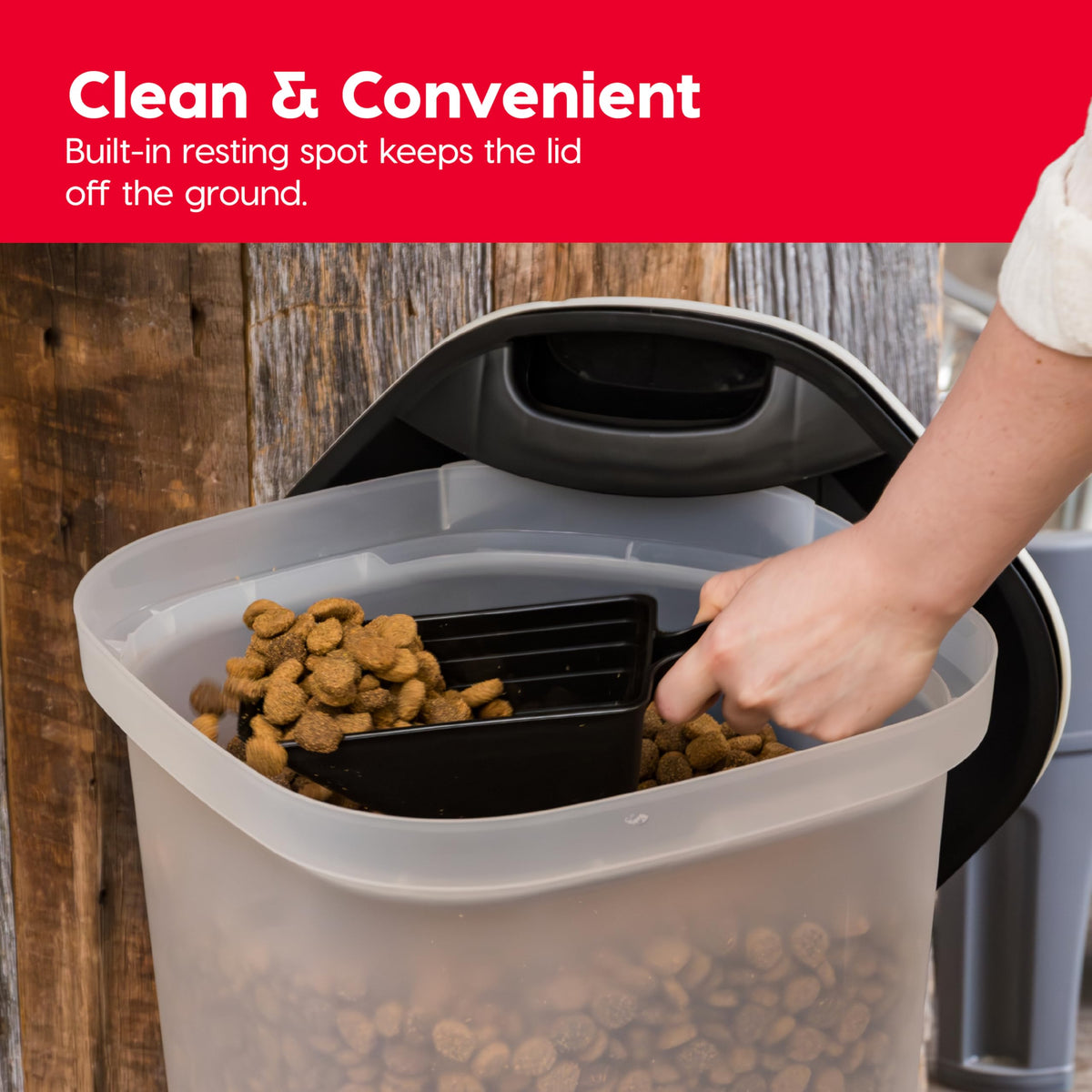 IRIS USA Dog Food Storage Container, Airtight, 30 lb Capacity, Wheels